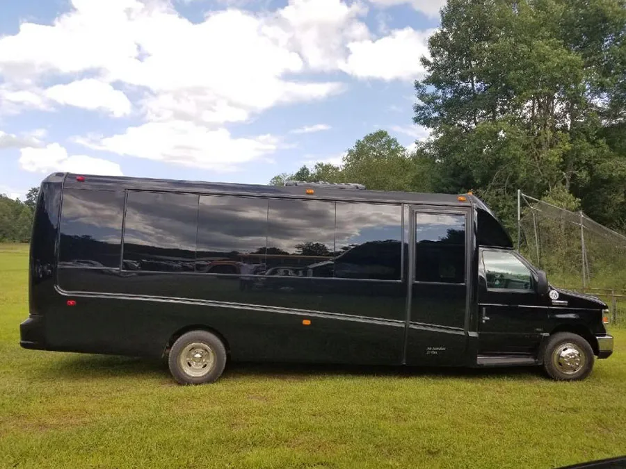 23-PASSENGER-SHUTTLE-BUS3