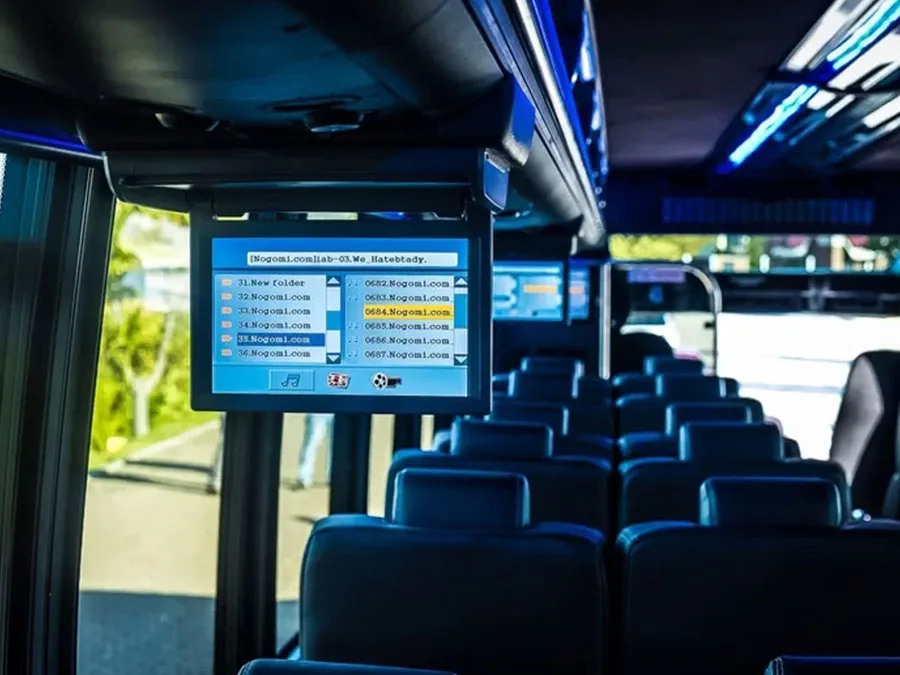 38-PASSENGER-MINICOACH2