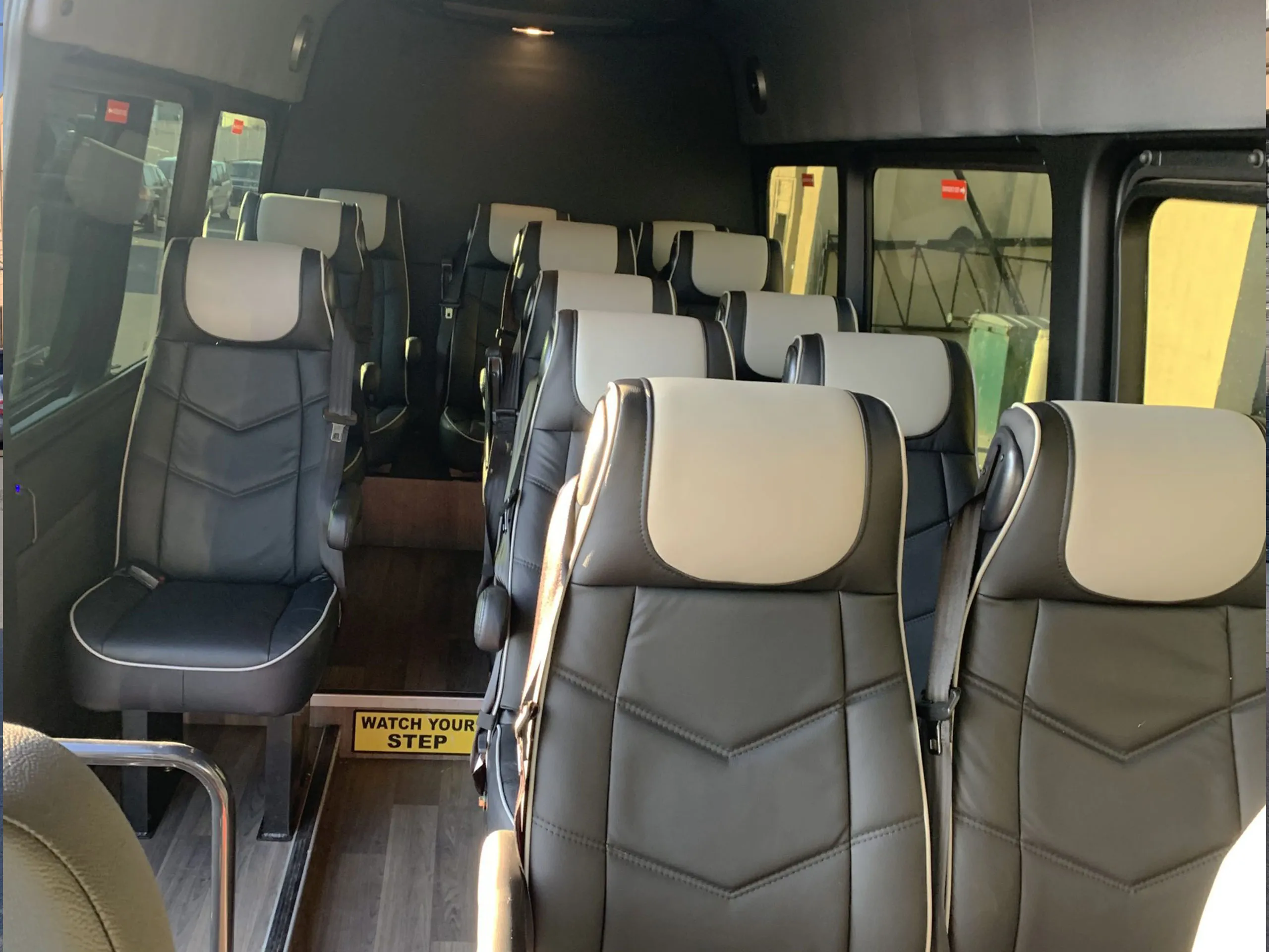 Sprinter-shuttle-03